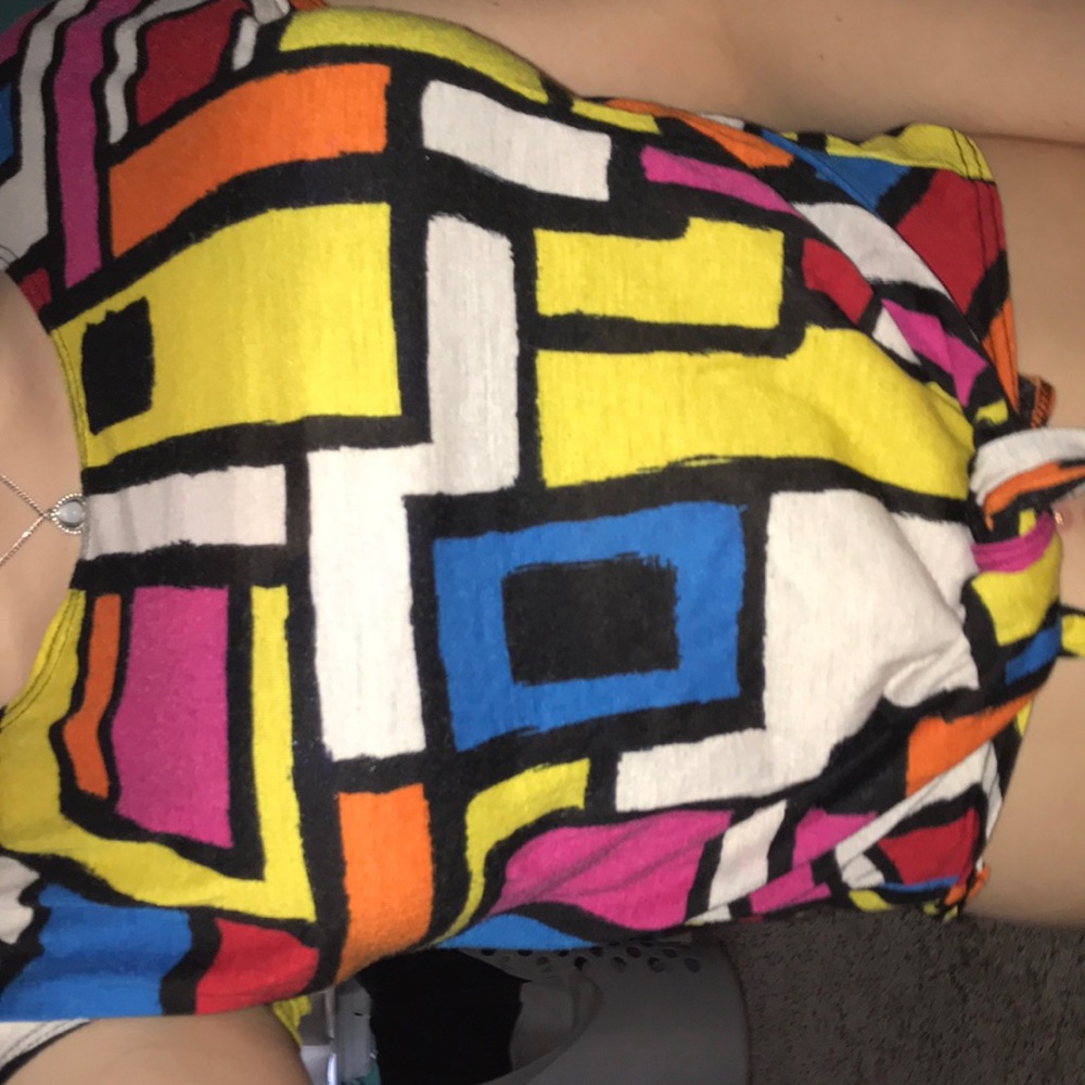 colorful front tie shirt